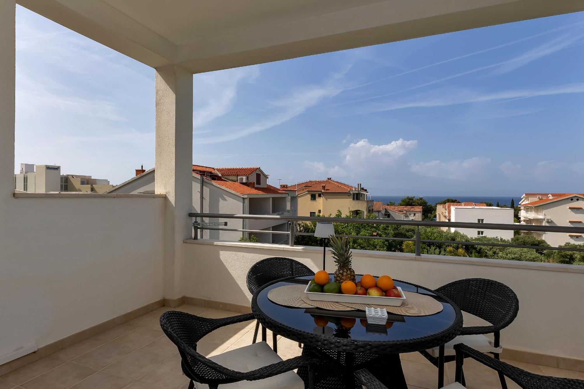Villa Mare Tučepi Eksteriør billede