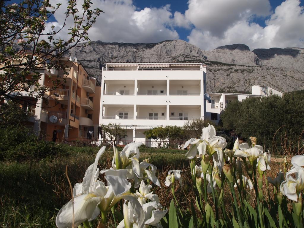 Villa Mare Tučepi Eksteriør billede